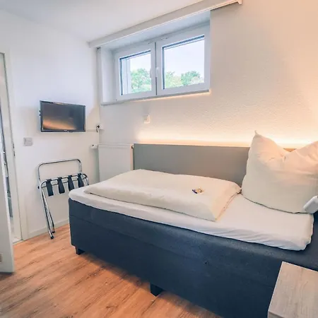 Kalenborner Hohe 3*