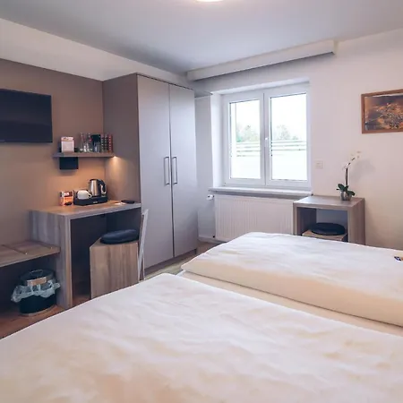 Hotel Kalenborner Hoehe 3*