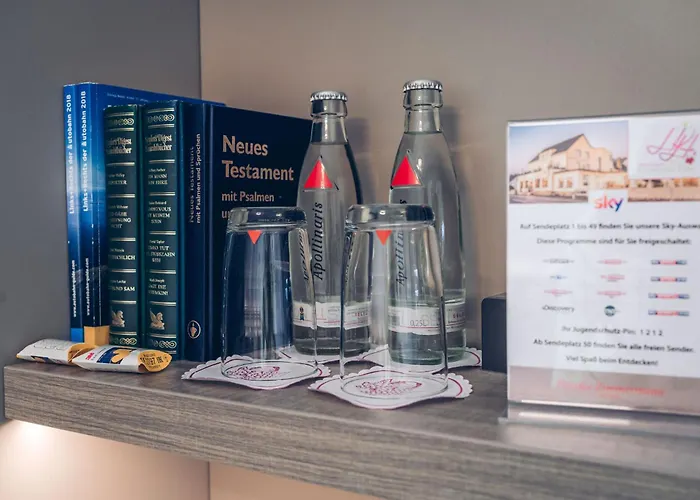 ホテル Kalenborner Hoehe 3*