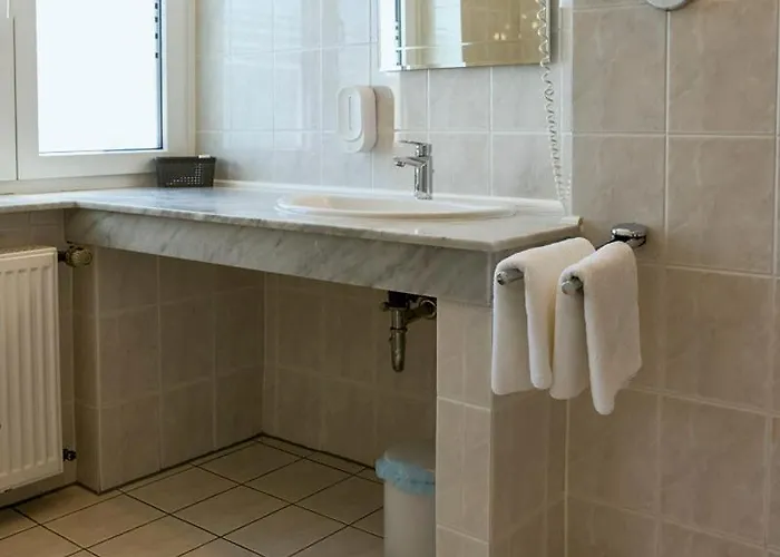 Kalenborner Hoehe ホテル Kalenborn